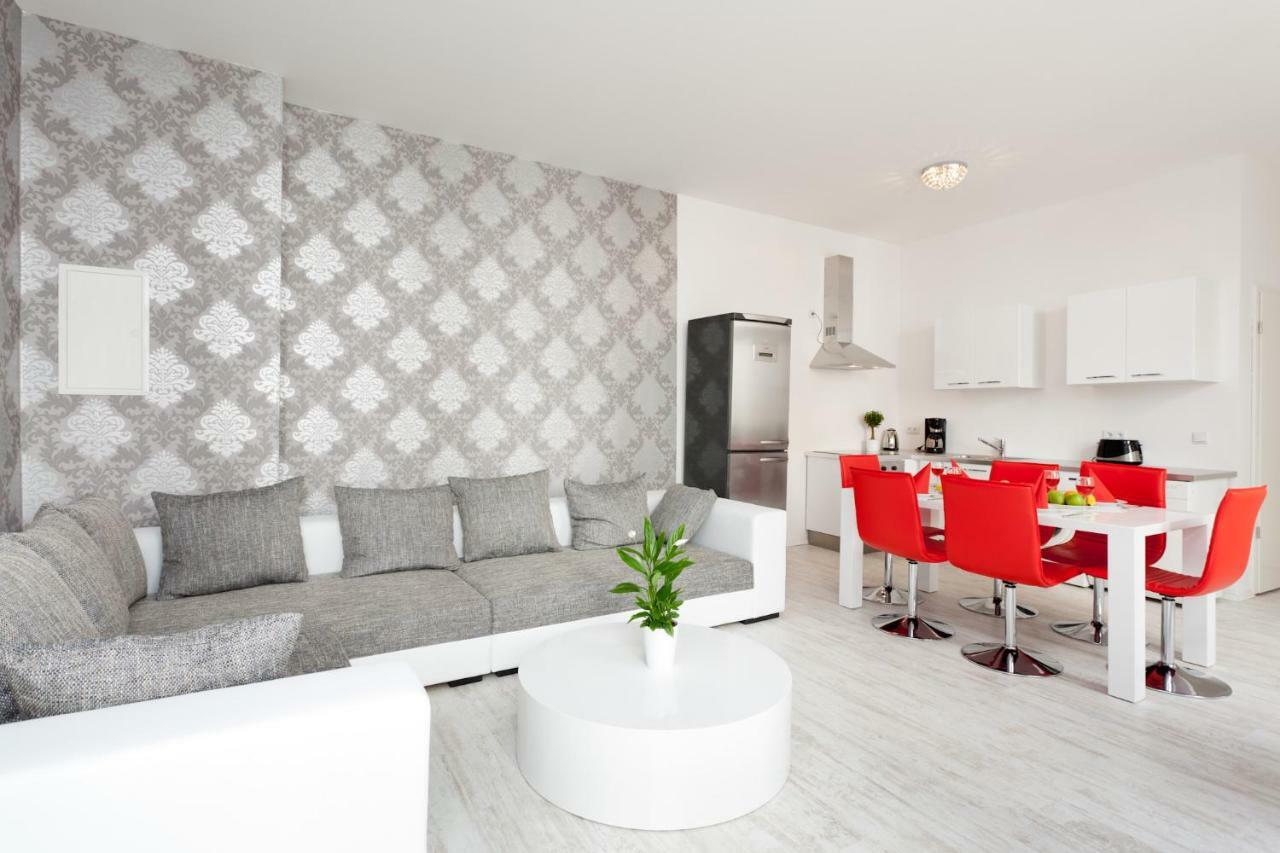 The Cloud Apartment Берлин Екстериор снимка